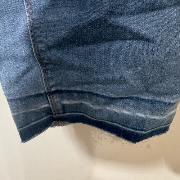 Terra & Sky Women's Skinny Jeans in Classic Blue - Picture 3 of 7